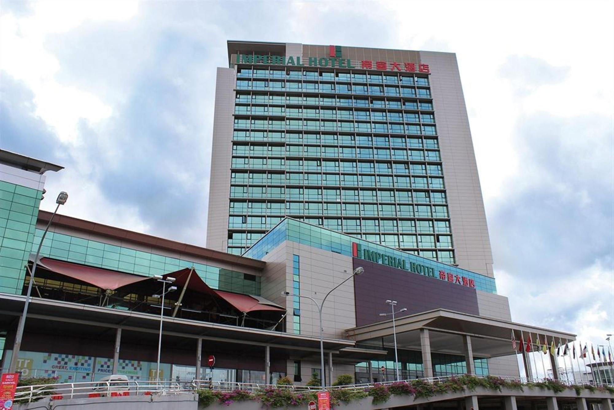 Imperial Hotel Kuching Kültér fotó