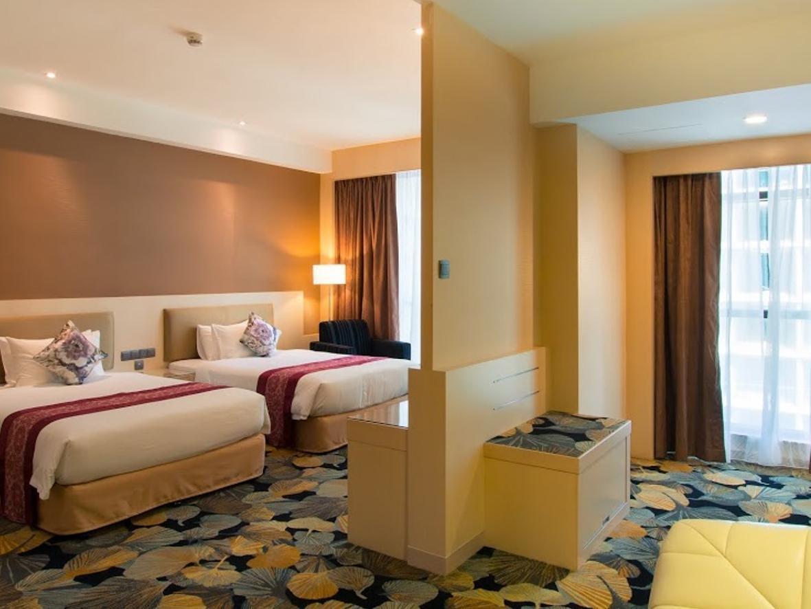Imperial Hotel Kuching Kültér fotó